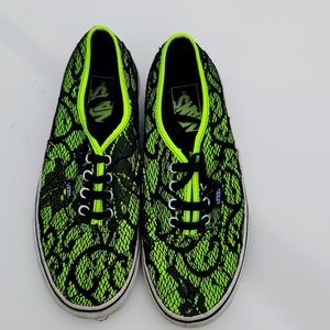 Vans for women in a size 7.5